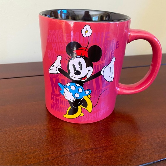Minnie Mouse Walt Disney Mug - Picture 1 of 4